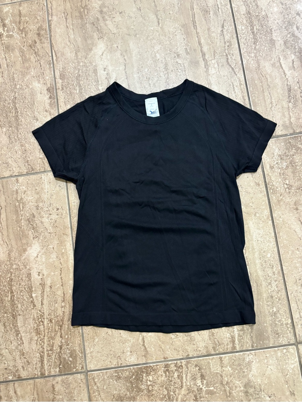Old Navy Active fluid seamless black fitted athletic top